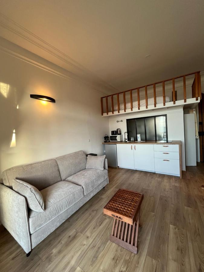 Face A La Mer Trouville-sur-Mer Exterior photo